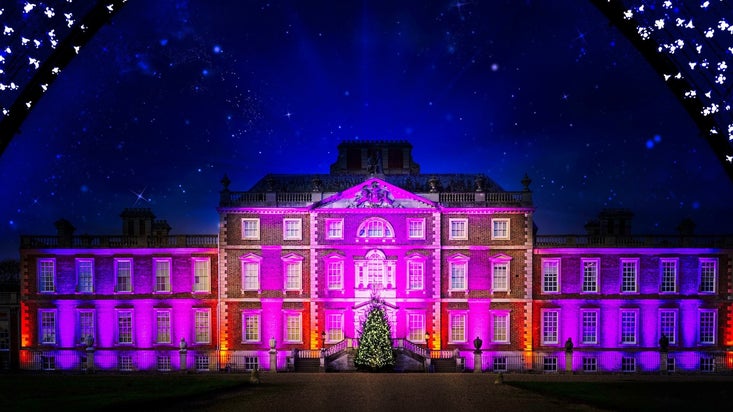 Wimpole Hall illuminated by Christmas lights